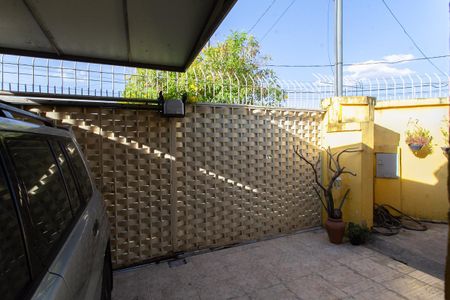 Casa à venda com 60m², 2 quartos e 2 vagas Casa à venda com 60m², 2 quartos e 2 vagasGaragem 1