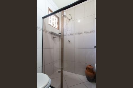 Casa à venda com 60m², 2 quartos e 2 vagas Casa à venda com 60m², 2 quartos e 2 vagasBanheiro Social