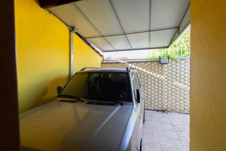 Casa à venda com 60m², 2 quartos e 2 vagas Casa à venda com 60m², 2 quartos e 2 vagasGaragem 1
