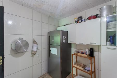 Casa à venda com 60m², 2 quartos e 2 vagas Casa à venda com 60m², 2 quartos e 2 vagasCozinha