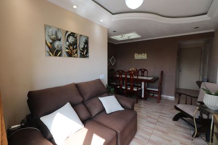 Apartamento à venda com 61m², 3 quartos e 1 vagaSala