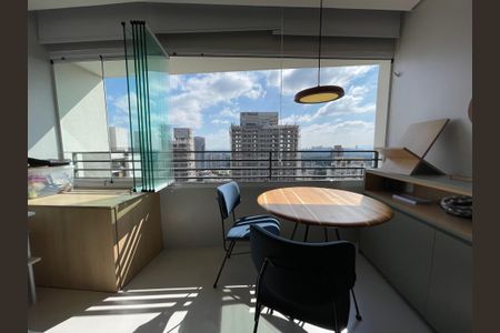 Studio à venda com 26m², 1 quarto e 1 vagaVaranda
