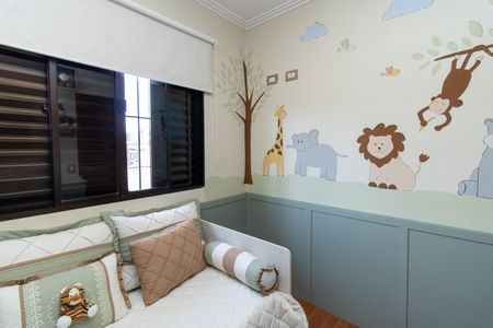 Casa à venda com 250m², 4 quartos e 2 vagas Casa à venda com 250m², 4 quartos e 2 vagasQuarto