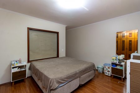 Casa à venda com 250m², 4 quartos e 2 vagas Casa à venda com 250m², 4 quartos e 2 vagasSuíte 2