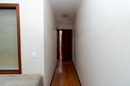 Casa à venda com 250m², 4 quartos e 2 vagas Casa à venda com 250m², 4 quartos e 2 vagasSuíte 2