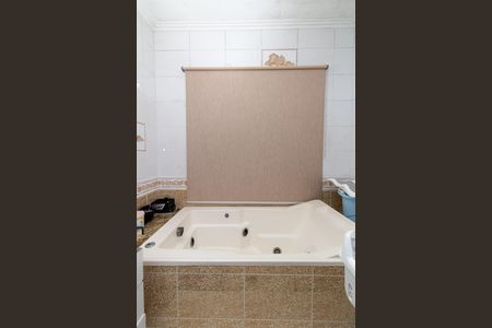 Casa à venda com 250m², 4 quartos e 2 vagas Casa à venda com 250m², 4 quartos e 2 vagasBanheiro da Suíte 2