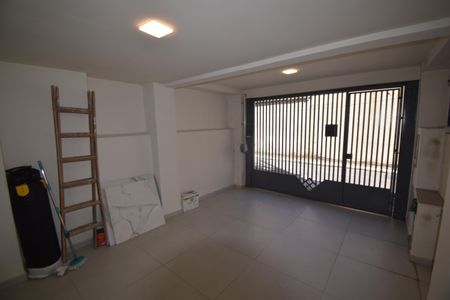 Casa à venda com 130m², 2 quartos e 1 vagaGaragem