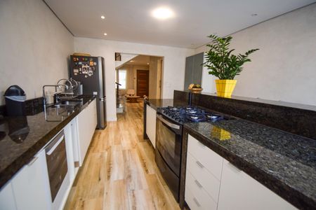 Casa à venda com 130m², 2 quartos e 1 vagaCozinha