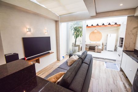 Sala de casa à venda com 2 quartos, 130m² em Vila Gomes Cardim, São Paulo