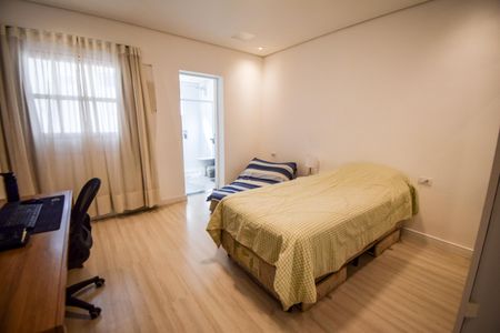 Casa à venda com 130m², 2 quartos e 1 vagaSuíte