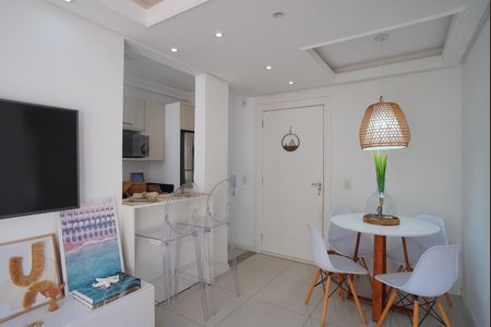 Apartamento para alugar com 82m², 2 quartos e 1 vagaSala