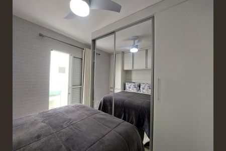 Casa de condomínio à venda com 118m², 2 quartos e 2 vagasSuíte 1