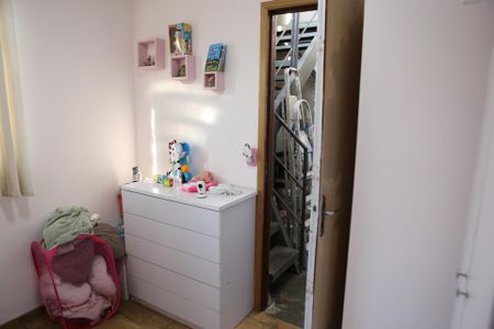 Casa à venda com 100m², 4 quartos e sem vagaQuarto 1