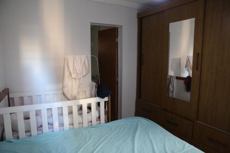 Casa à venda com 100m², 4 quartos e sem vagaSuíte