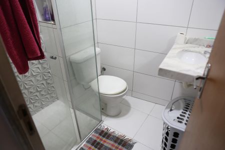 Casa à venda com 100m², 4 quartos e sem vagaBanheiro da Suíte