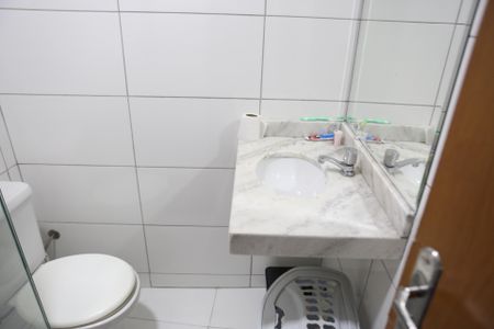 Casa à venda com 100m², 4 quartos e sem vagaBanheiro da Suíte