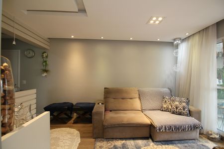 Apartamento para alugar com 69m², 2 quartos e 2 vagasSala