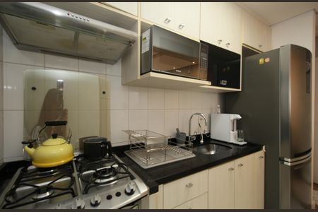 Apartamento para alugar com 69m², 2 quartos e 2 vagasCozinha