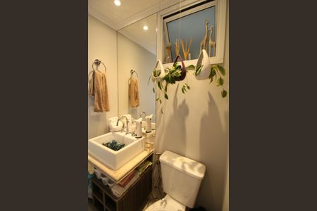 Apartamento para alugar com 69m², 2 quartos e 2 vagasBanheiro Social