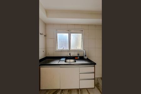 Apartamento para alugar com 109m², 3 quartos e 2 vagasCozinha