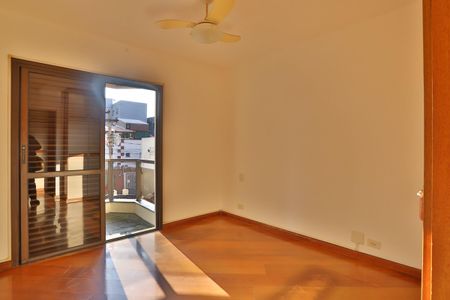 Apartamento à venda com 221m², 3 quartos e 2 vagasQuarto 2