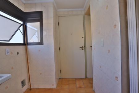 Apartamento à venda com 221m², 3 quartos e 2 vagasLavanderia