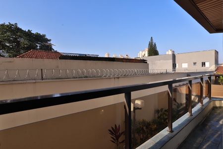 Apartamento à venda com 221m², 3 quartos e 2 vagasSacada Quarto 3