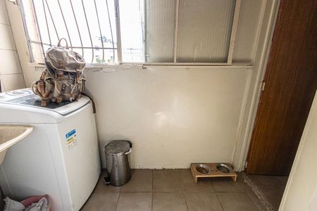 Casa à venda com 61m², 3 quartos e sem vaga Casa à venda com 61m², 3 quartos e sem vagaÁrea de Serviço