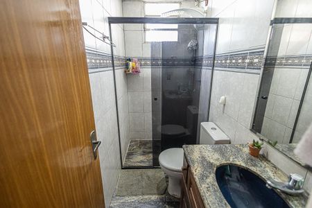 Casa à venda com 61m², 3 quartos e sem vaga Casa à venda com 61m², 3 quartos e sem vagaBanheiro