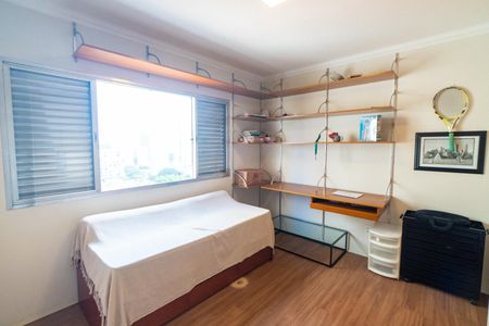 Apartamento à venda com 70m², 2 quartos e 1 vagaQuarto