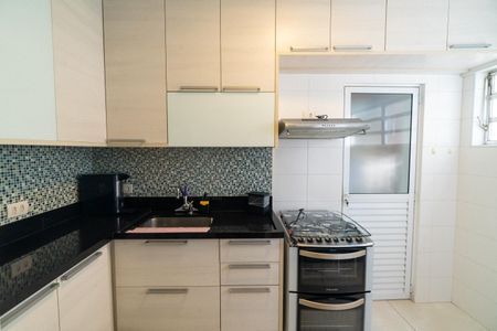 Apartamento à venda com 70m², 2 quartos e 1 vagaCozinha