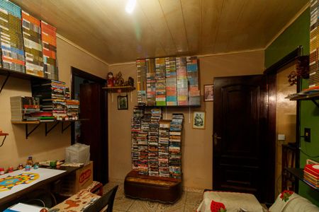 Casa à venda com 120m², 2 quartos e 1 vaga Casa à venda com 120m², 2 quartos e 1 vagaQuarto