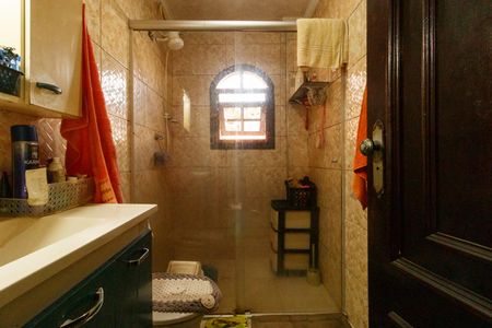 Casa à venda com 120m², 2 quartos e 1 vaga Casa à venda com 120m², 2 quartos e 1 vagaBanheiro