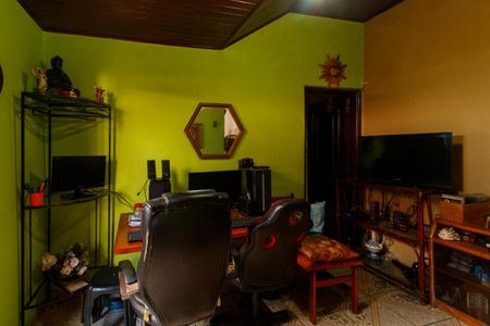 Casa à venda com 120m², 2 quartos e 1 vaga Casa à venda com 120m², 2 quartos e 1 vagaSala