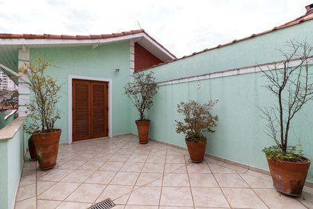 Casa à venda com 170m², 3 quartos e 2 vagasQuintal