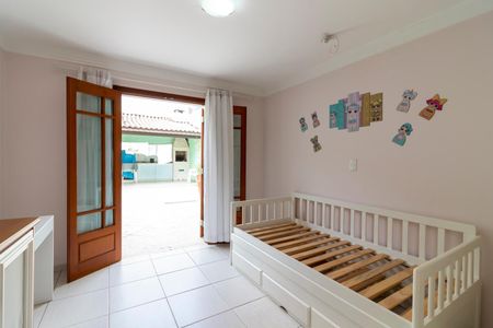 Casa à venda com 170m², 3 quartos e 2 vagasQuarto 2