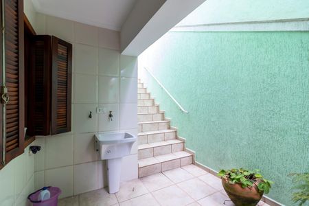 Casa à venda com 170m², 3 quartos e 2 vagasÁrea de Serviço