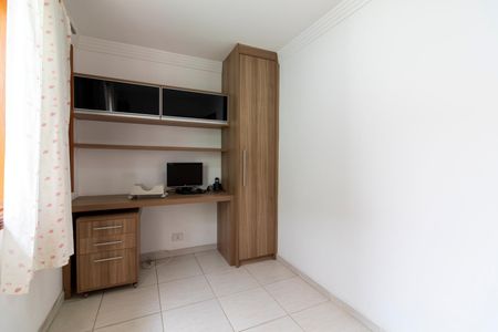 Casa à venda com 170m², 3 quartos e 2 vagasQuarto 3