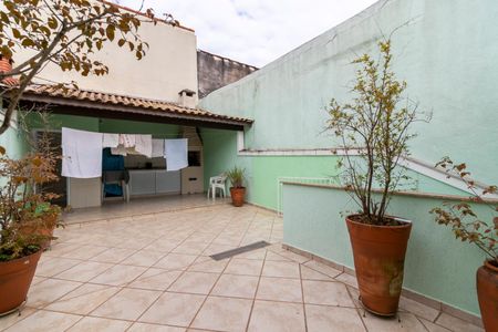 Casa à venda com 170m², 3 quartos e 2 vagasQuintal