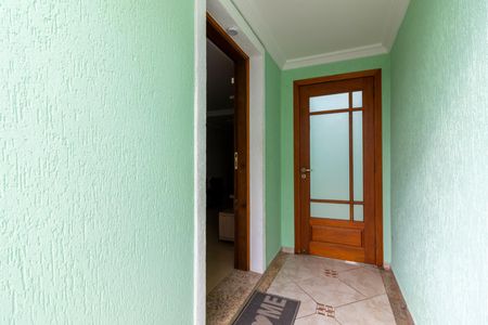 Casa à venda com 170m², 3 quartos e 2 vagasCorredor Lateral