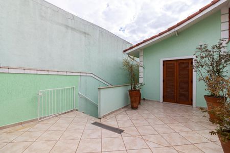 Casa à venda com 170m², 3 quartos e 2 vagasQuintal