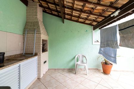 Casa à venda com 170m², 3 quartos e 2 vagasChurrasqueira