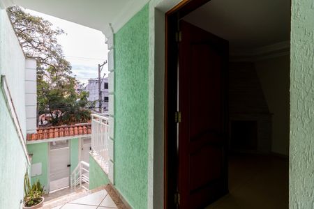 Casa à venda com 170m², 3 quartos e 2 vagasCorredor Lateral