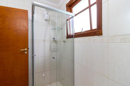 Casa à venda com 170m², 3 quartos e 2 vagasBanheiro 2