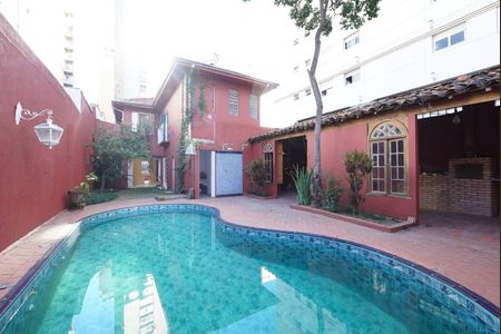 Casa para alugar com 3 quartos, 280m² em Vila Mariana, São Paulo