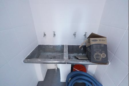 Banheiro da Área comum de casa à venda com 3 quartos, 280m² em Vila Mariana, São Paulo