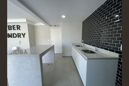 Apartamento à venda com 37m², 1 quarto e sem vagaÁrea comum