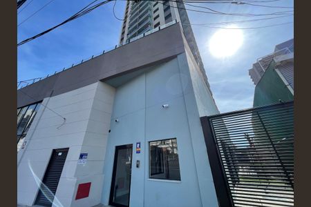Apartamento à venda com 37m², 1 quarto e sem vagaFachada e portaria