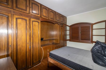 Casa à venda com 270m², 3 quartos e 5 vagasQuarto 2