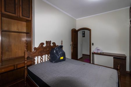 Casa à venda com 270m², 3 quartos e 5 vagasQuarto 2